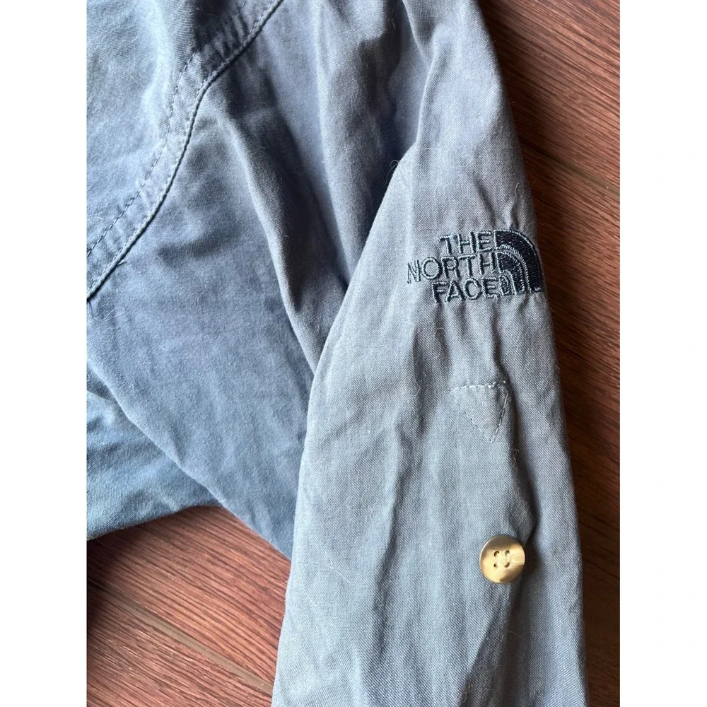 The North Face Mens Blue Nylon Long Sleeve Hiking Fishing Shirt Ventilated Small